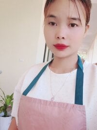 Huyen_x's webcam live show