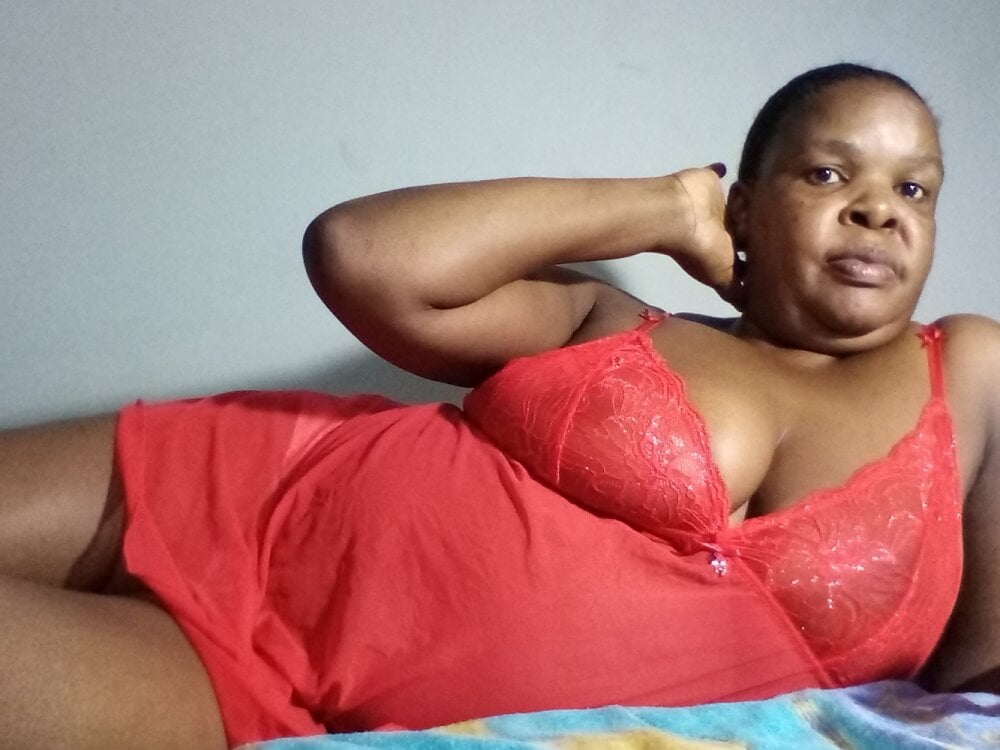 CHOCBROWNIE78 Adlı Modelin Çevrimdışı XXX Sohbeti