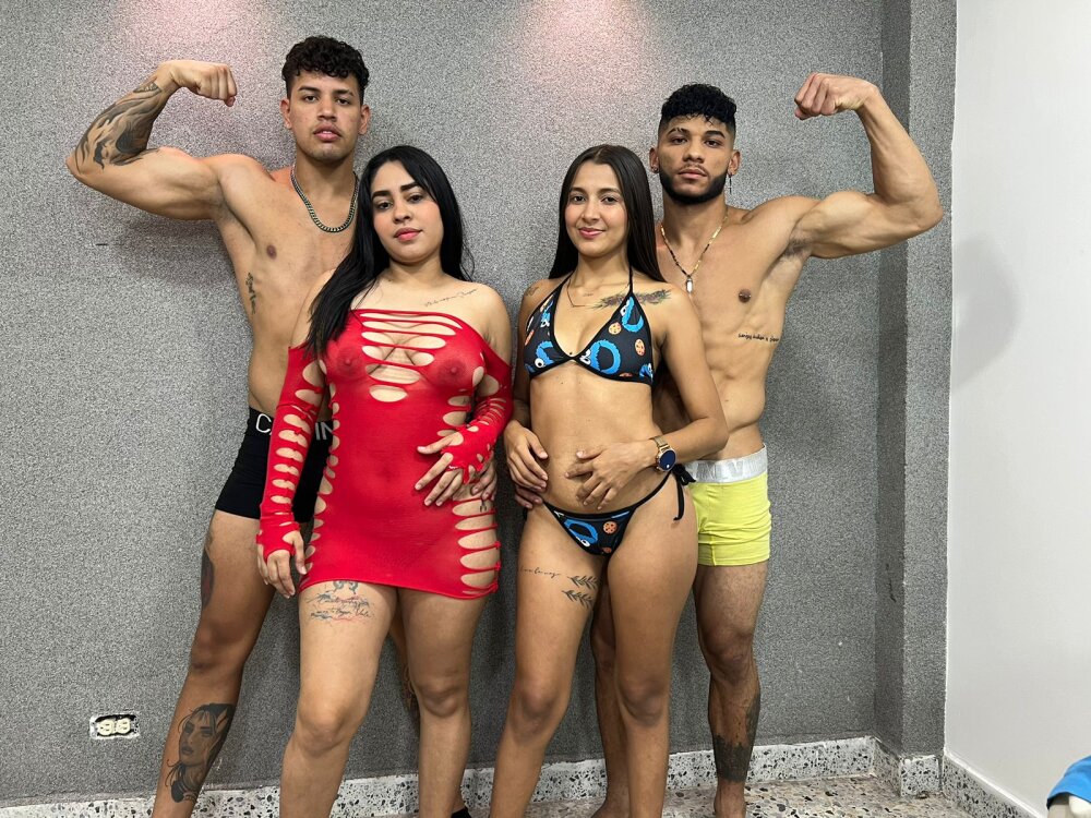 Live sex webcam photo for Ilegal_sex #289801820