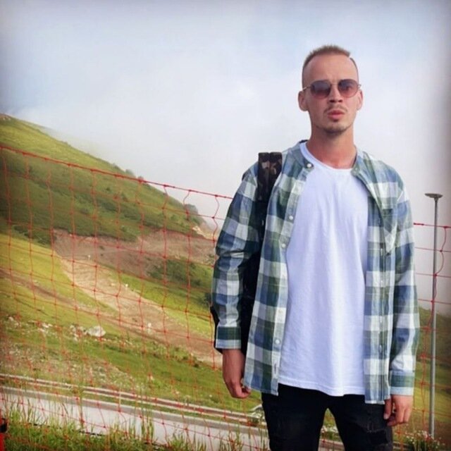 GeorgeShine's Offline XXX Chat