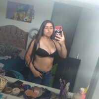 Yellow_Hot's Offline XXX Chat