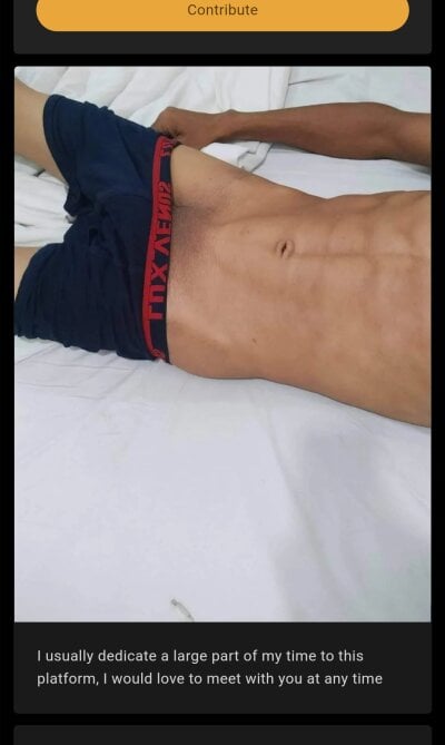 NAUGHTY_HOT-BOY