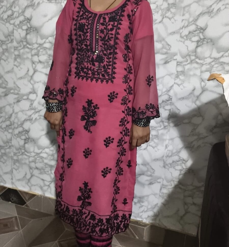 nishu901 webcam profile - Puerto Rican