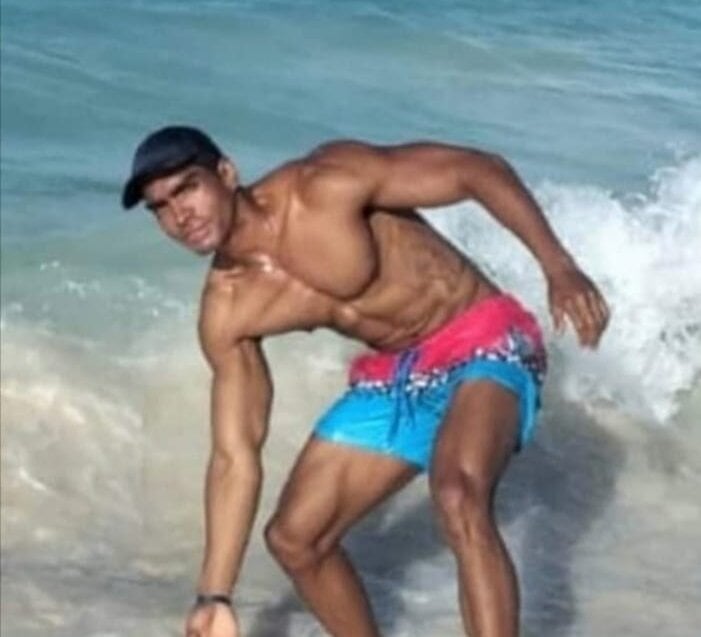 AlexBicgcokXXX 오프라인 채팅방