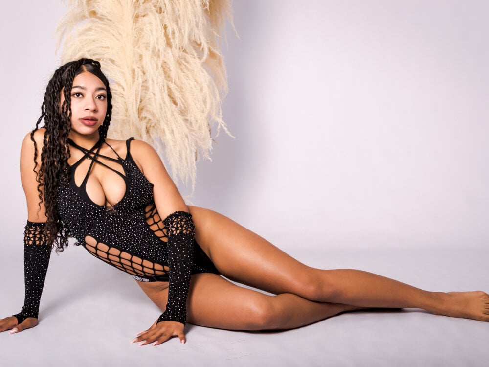 sexlivecamsites.com giadaparisi livesex profile in english cams