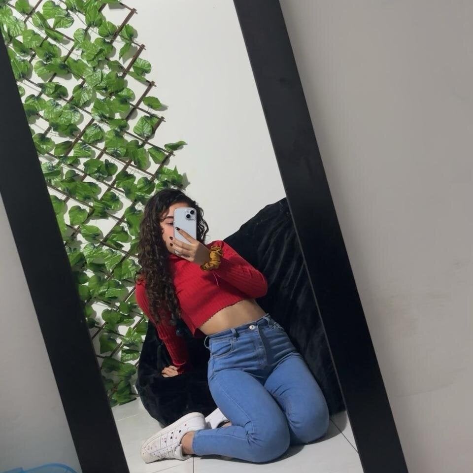 Amara_Davis