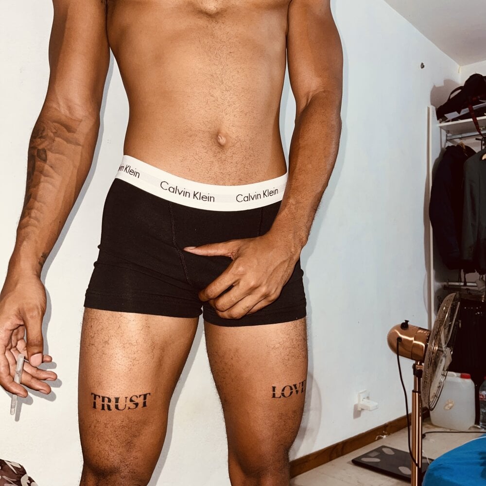 _Black_French profile