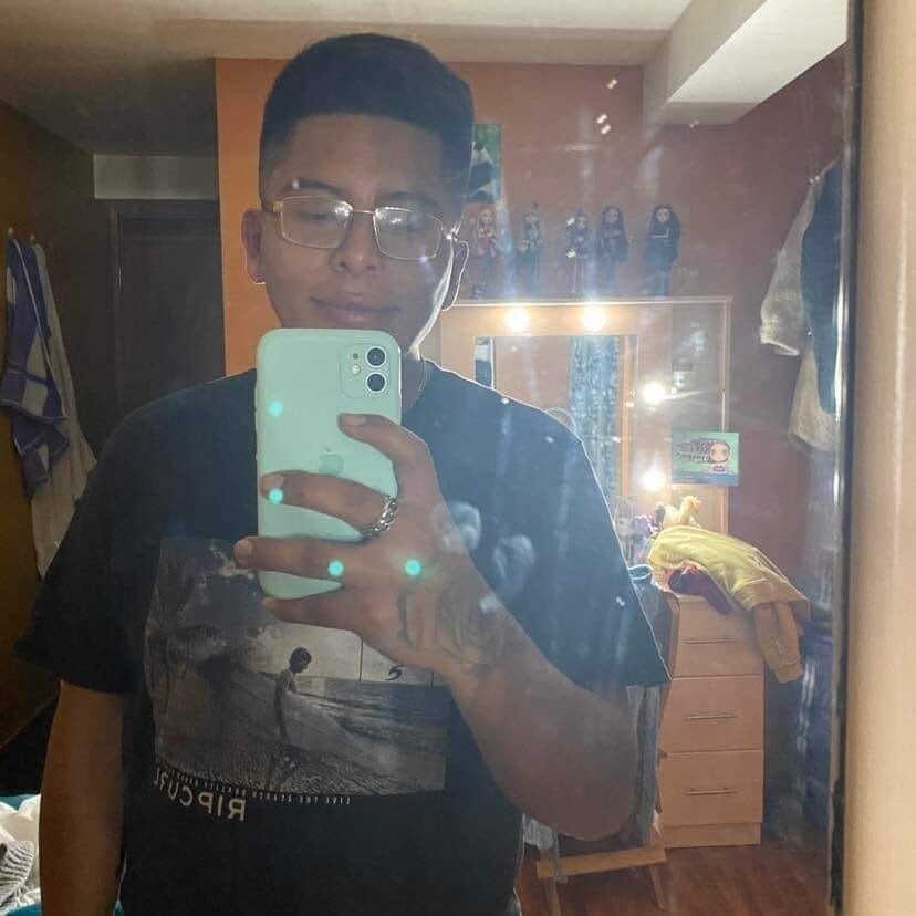 boyhot694 from stripchat