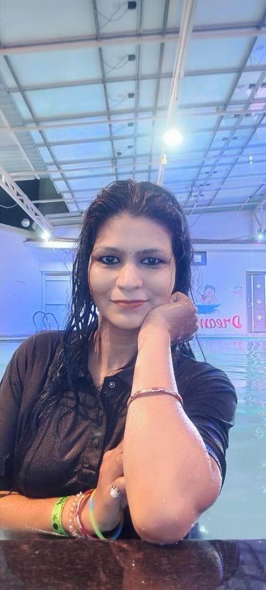 Nisha_Love-143