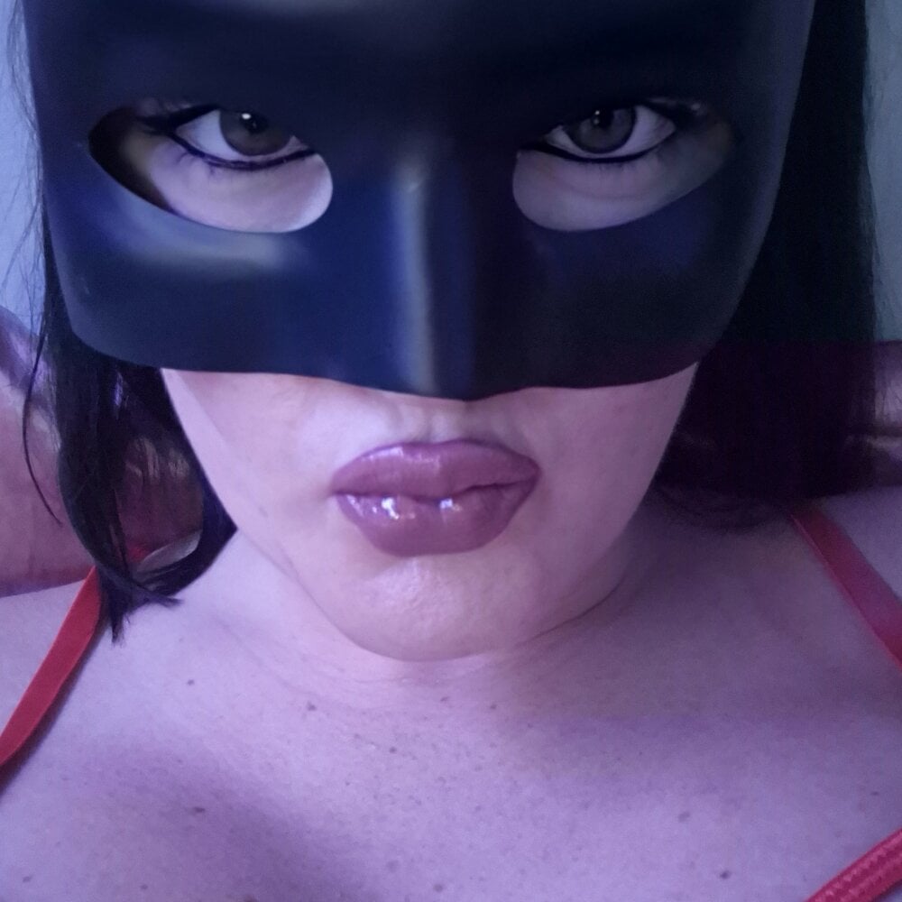glamcambabes.com norwegian96 livesex profile in norwegian cams