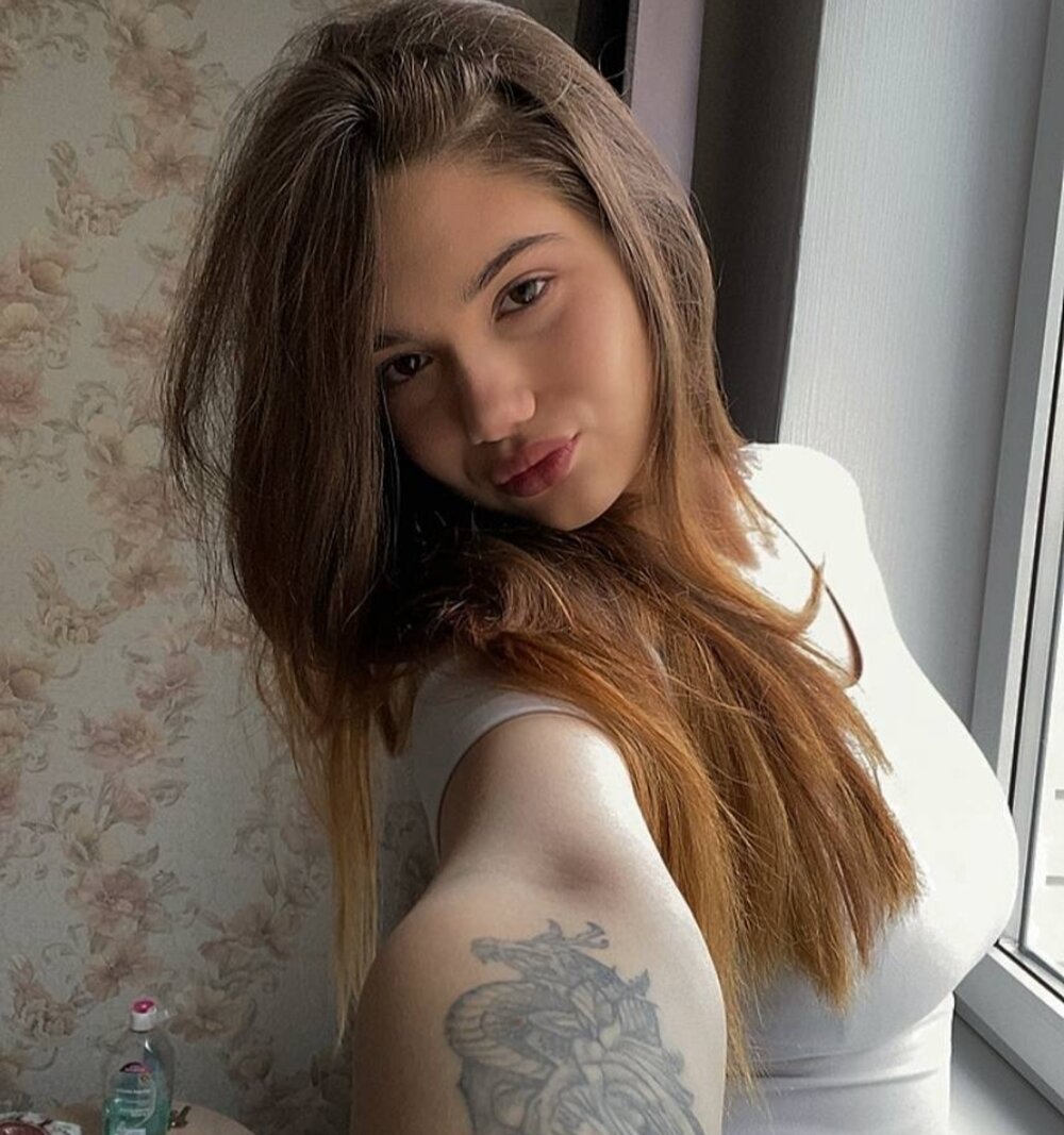 newporncams.com ruth_peters livesex profile in in-u-dreams-venus cams