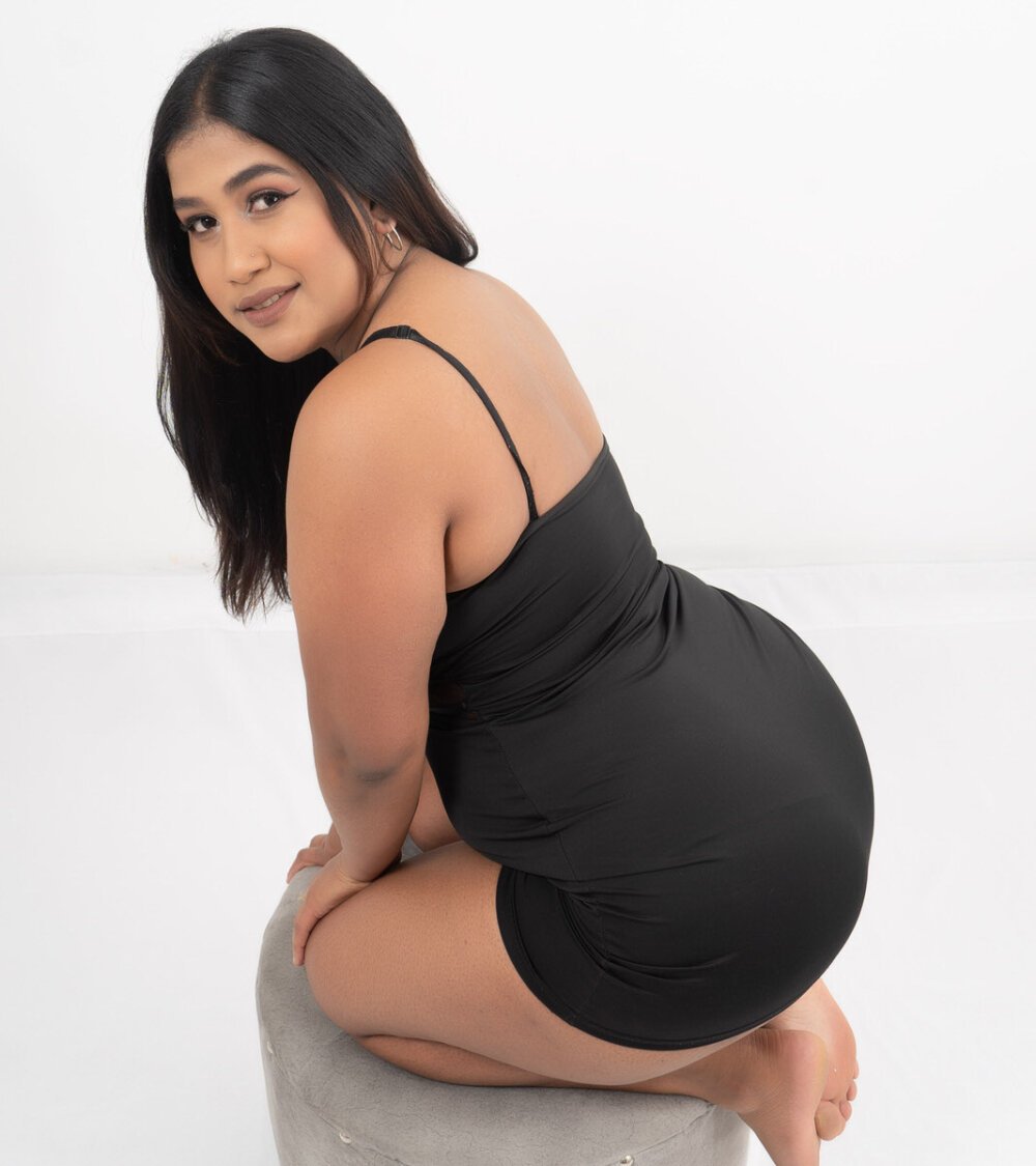 pornsexycams.com mellany_bleak__ livesex profile in the-skies cams