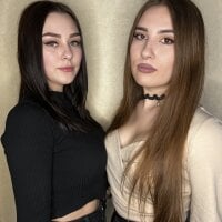 MonikaSamanda's Offline Chat Room