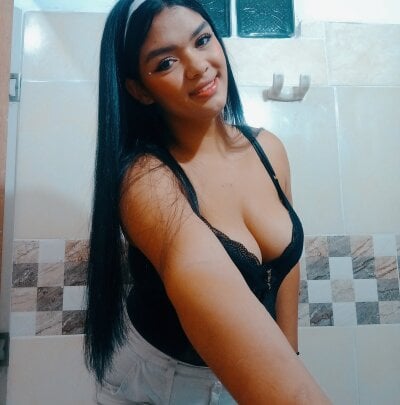 adult chat free Camila Mezaa