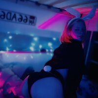 erika_sweet4u's Offline XXX Chat