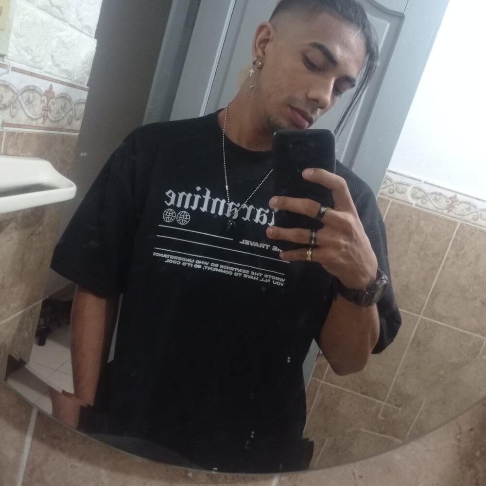 restrainged98 profile