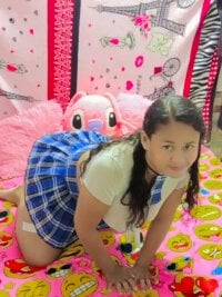 Milf_Fist's webcam live show