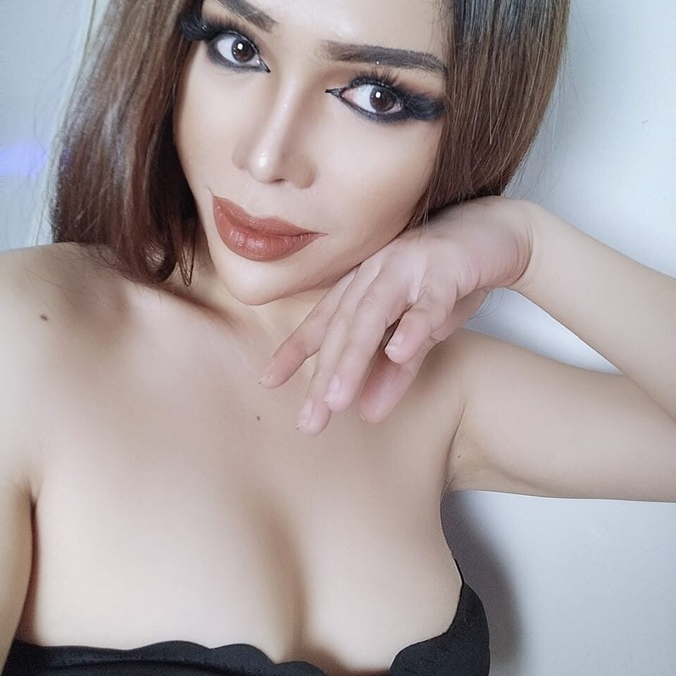 mistress_valentina's Offline XXX Chat