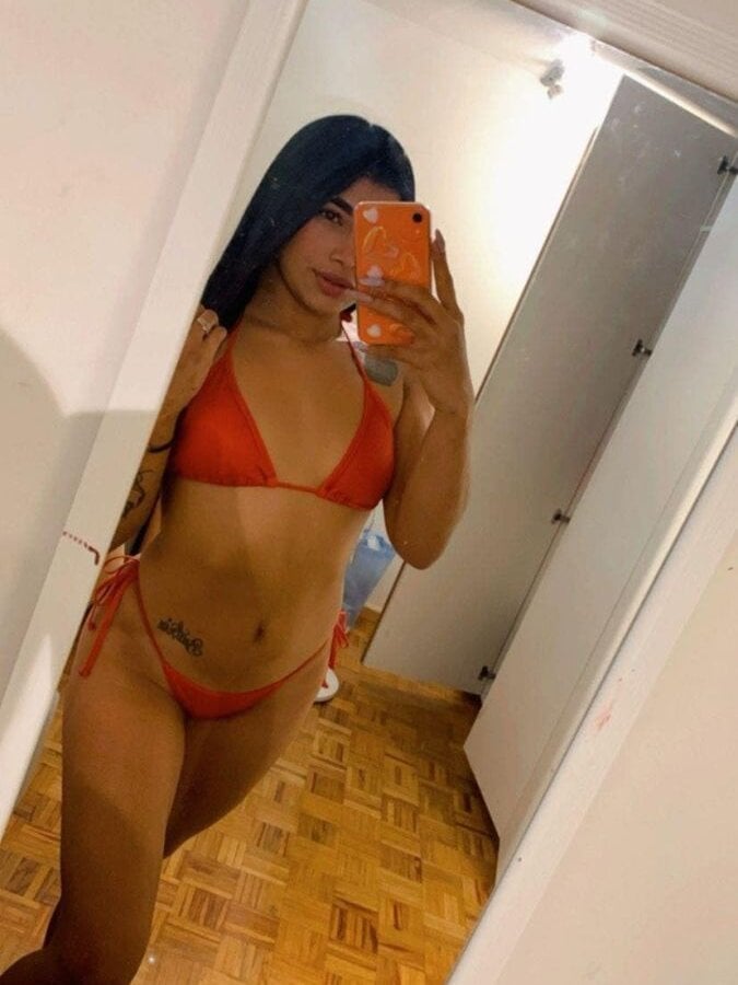 celeste_tthomson from stripchat