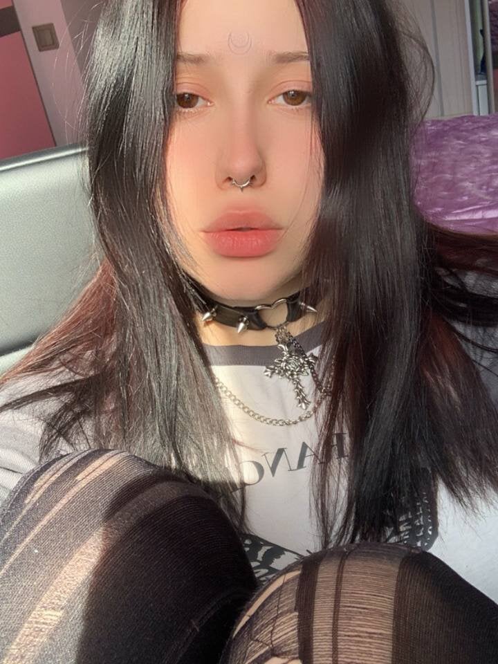 yumi-young from stripchat