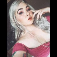 DaphneDaffodil's Offline Chat Room