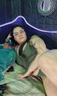 mafe_hot88's Offline Chat Room
