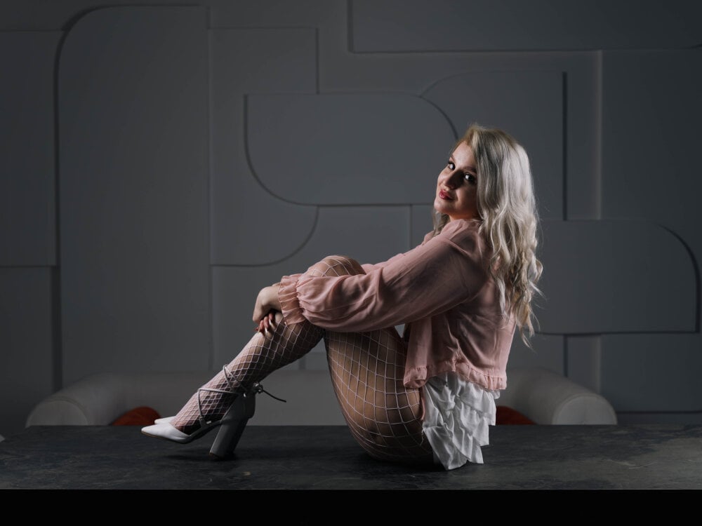 cold_blondie profile