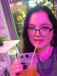 BeautifulBustyGoddess' Offline XXX Chat
