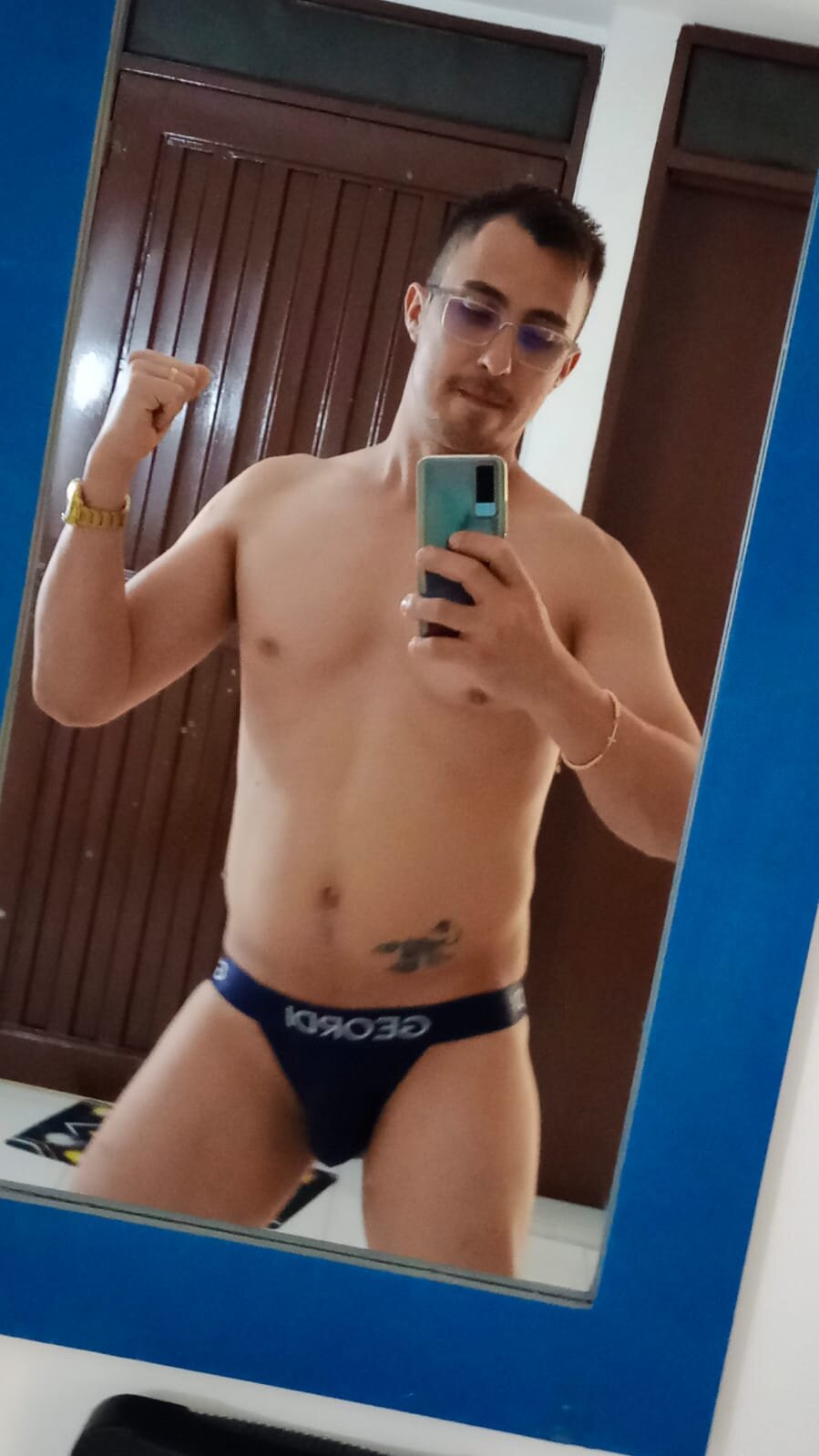 liam_grey4