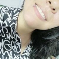 fernanda-cam's Offline Chat Room