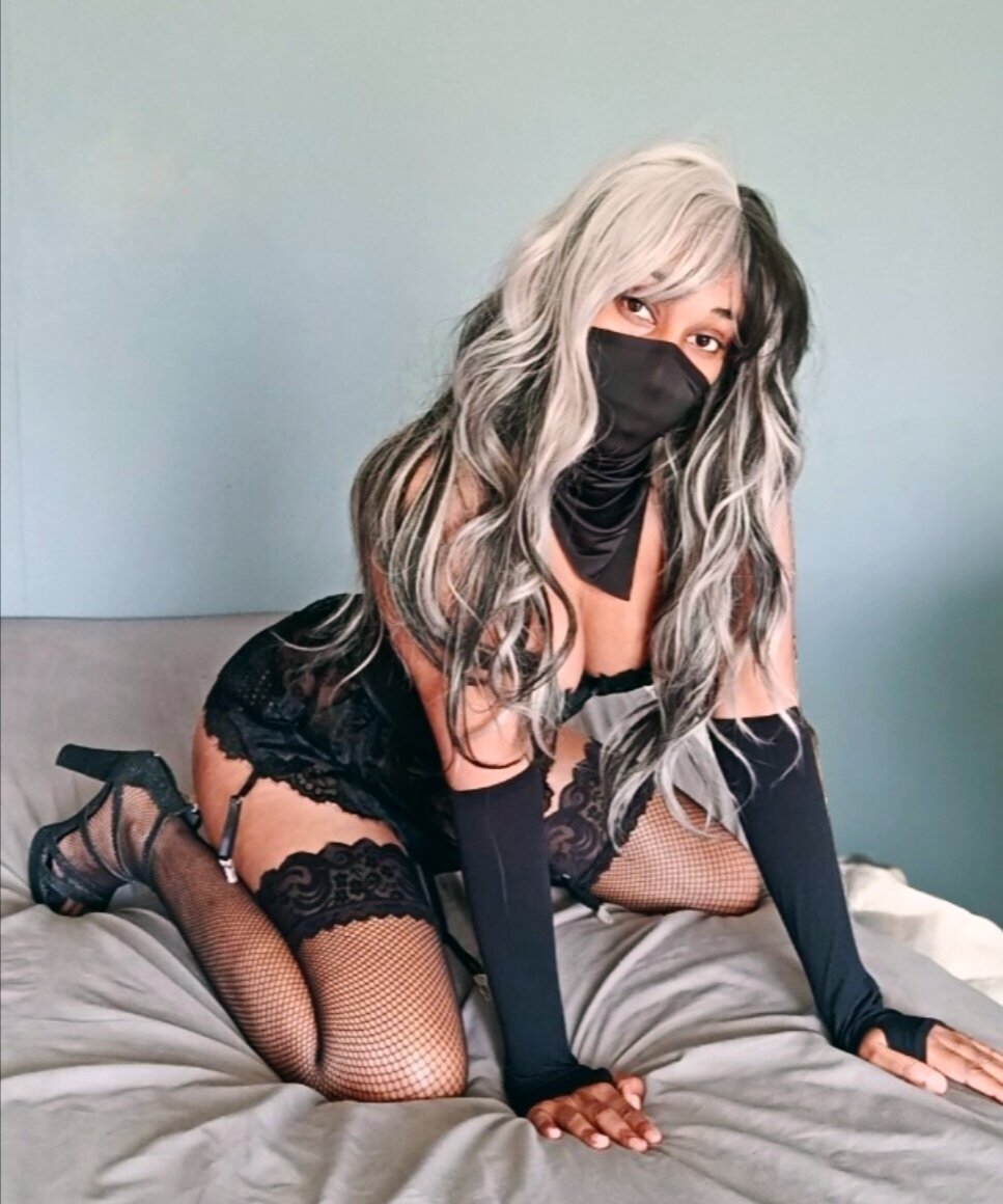 rudecam.live mystique_shadow livesex profile in bisexual cams