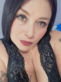anythompsom's webcam live show