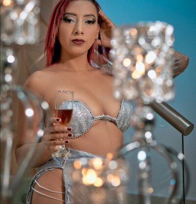 SamanthaDerby 🕛 live sex cam