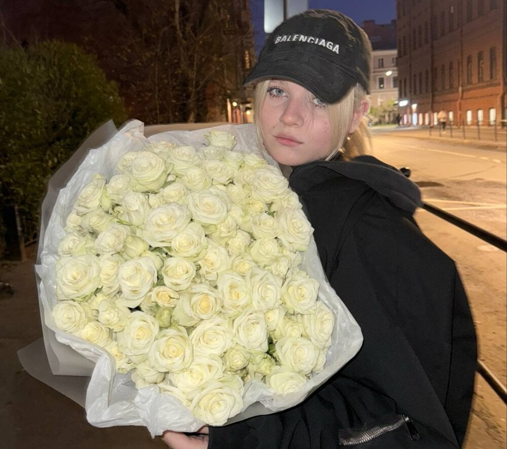 247camsex.com ustimeow livesex profile in country-of-hot-games cams