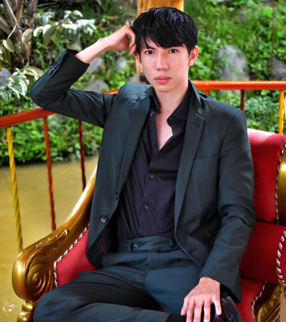 Live sex webcam photo for Levii_Ackermann #290408628