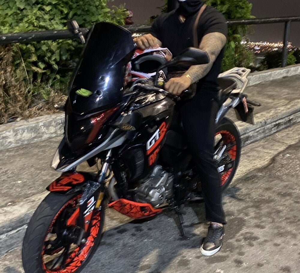 feloyyuli from stripchat