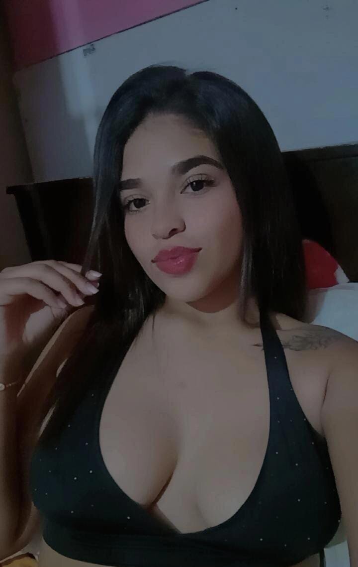 NaiiaCirce