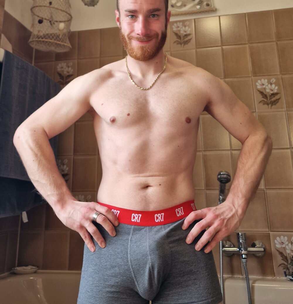 fitness_peter from stripchat