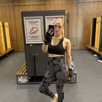 BarbaraStreis' Offline Chat Room