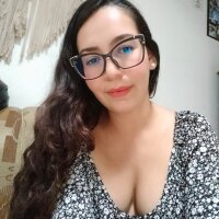 la_monarca's Offline XXX Chat