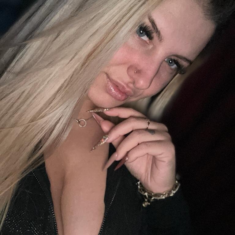 DarlineElder 🚾 online sex webcam