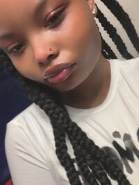 NuNuDreams' Offline Chat Room