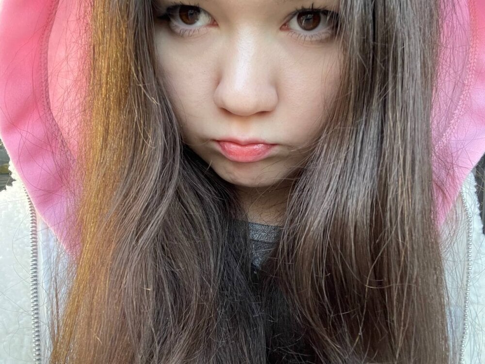 CrunchBerries' Offline XXX Chat