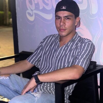 esteban_coper from stripchat