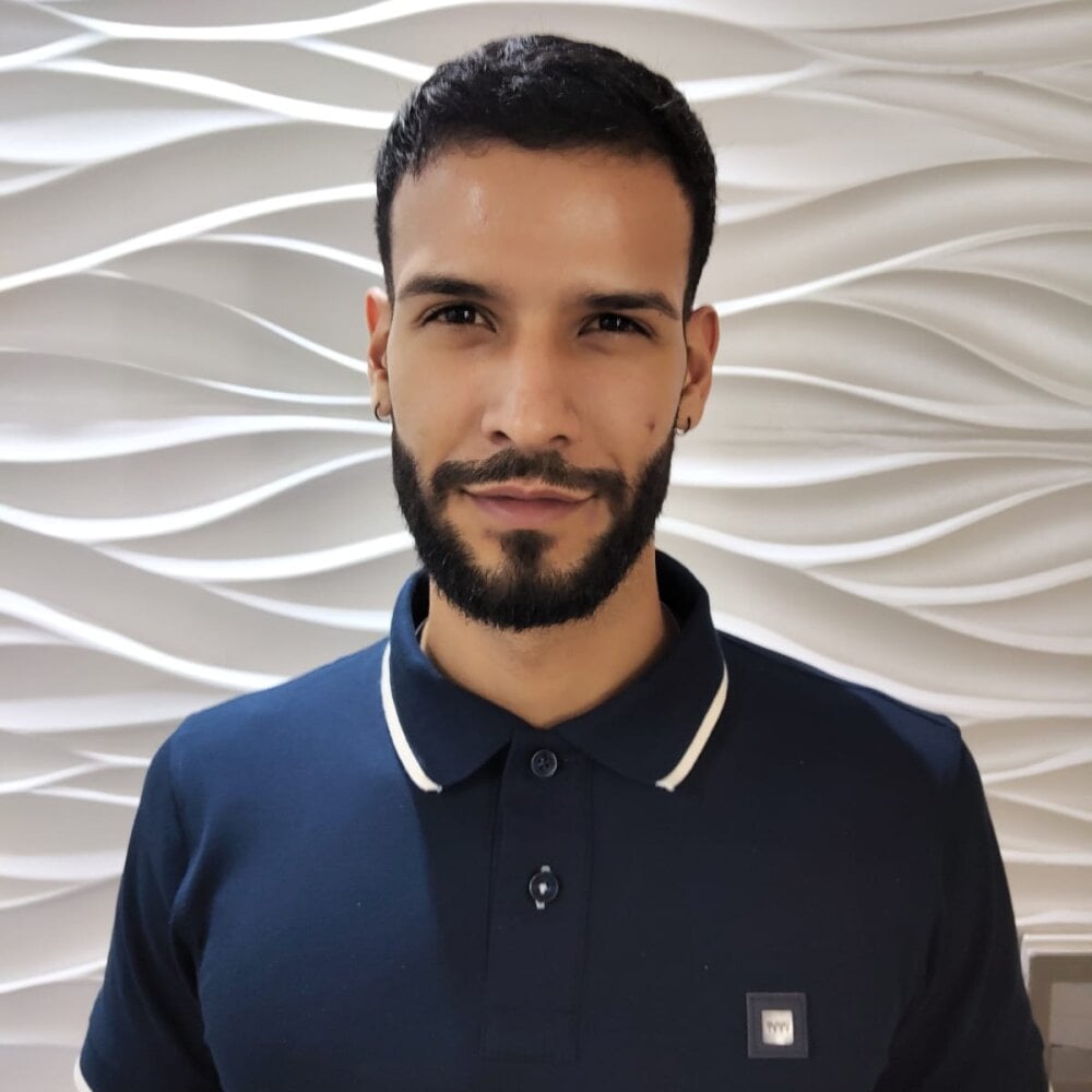 Jacob_Benelli Adlı Modelin Canlı XXX Sohbeti