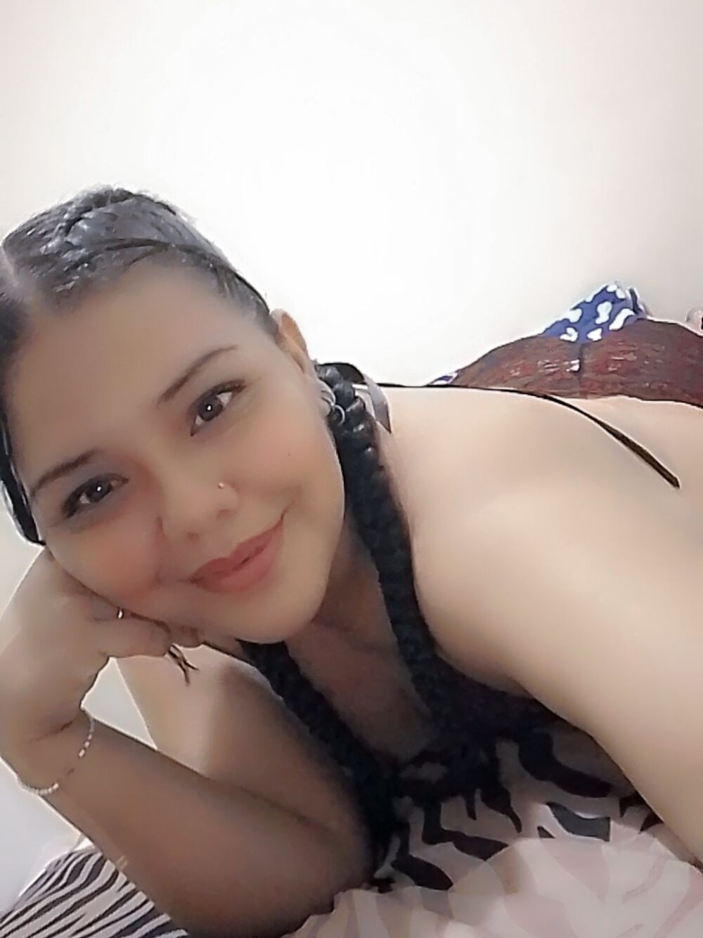 ivonne__bigtits profile