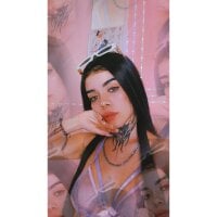 Sex_Madyy's Offline Chat Room