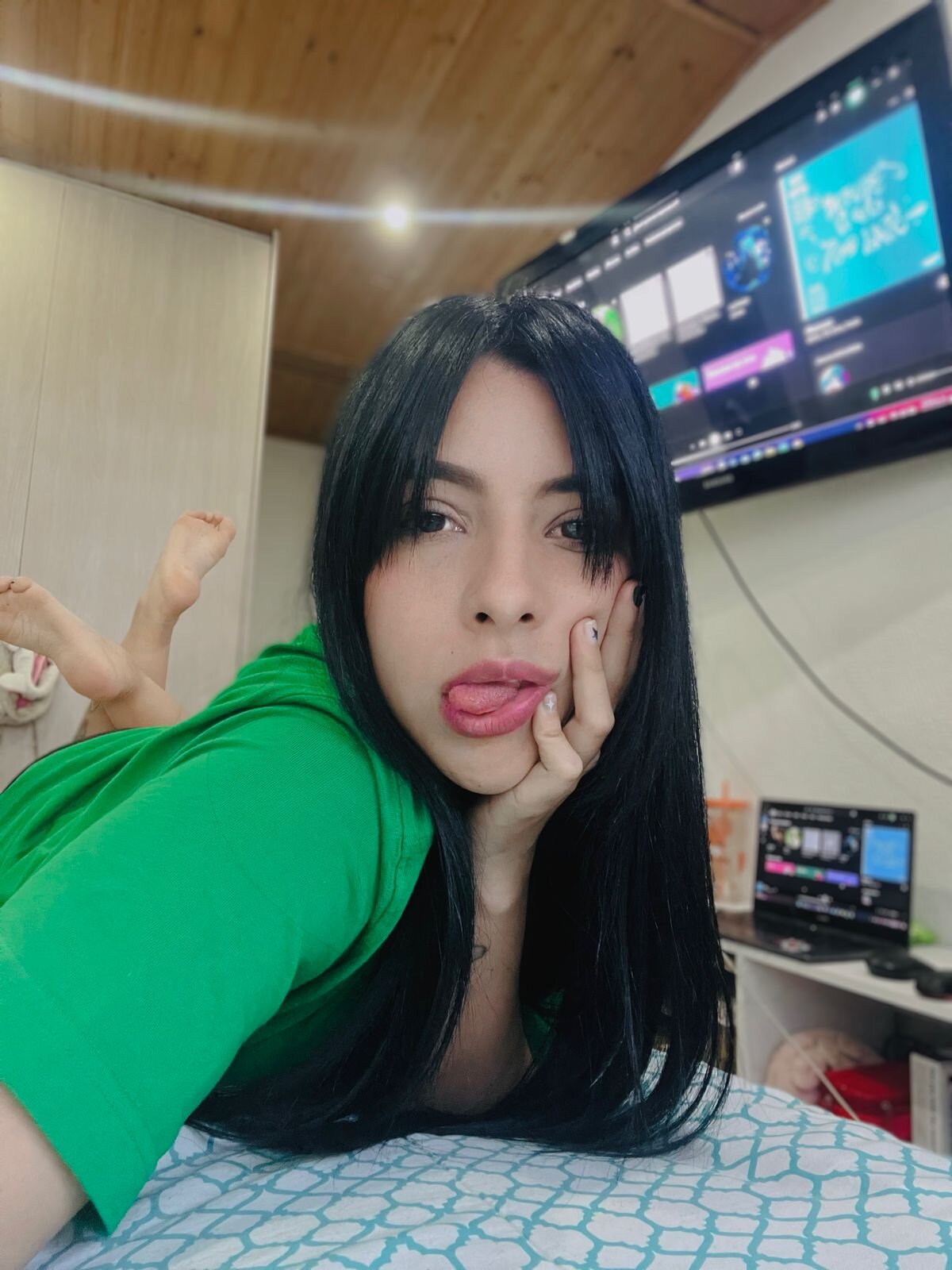 Liana_st