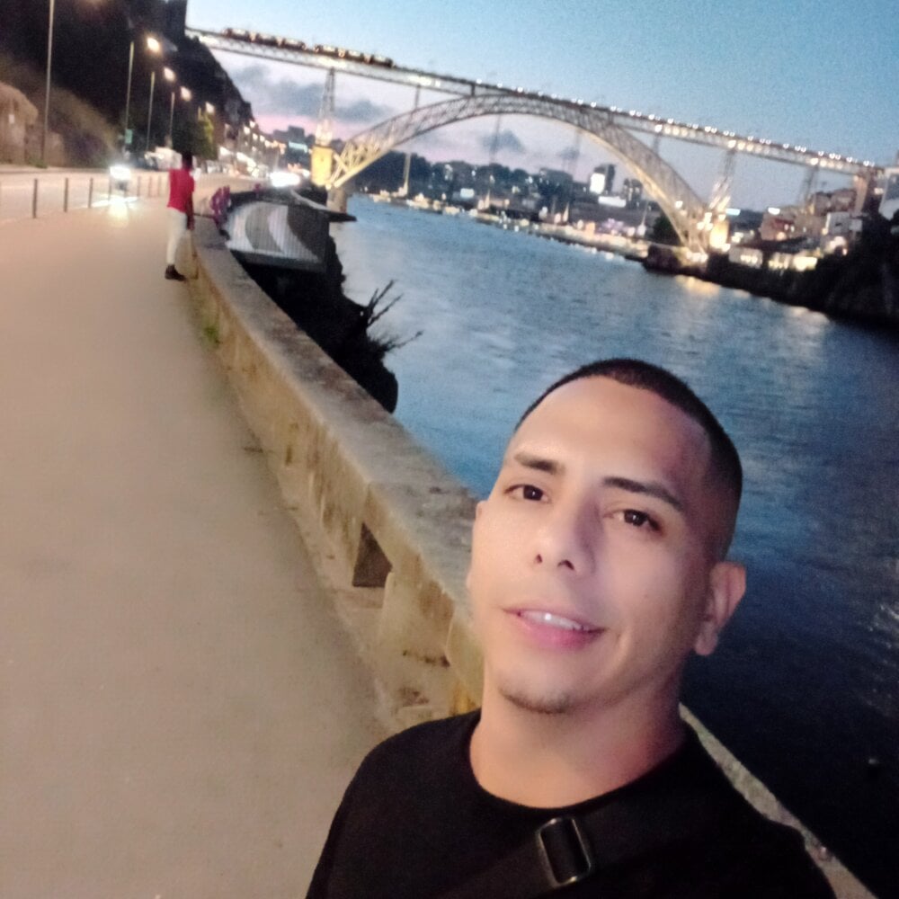 Cooss_Mr1144 profile