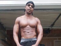 DrakeSterling357's Offline Chat Room